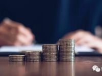 银行系信托，迎新董事长！